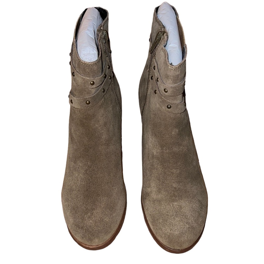 Women’s Matisse Camryn Olive 7W Studded Ankle Boots
